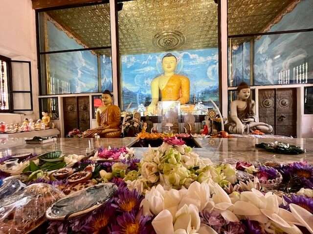 Sri-Lanka-ofrendas-templos