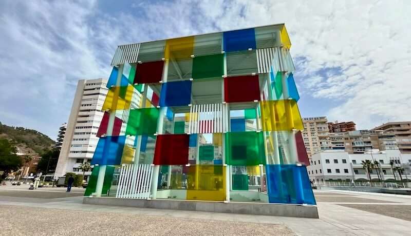 Lugares-más-importantes-que-ver-en-Málaga-en-72-horas-Centro-Pompidou