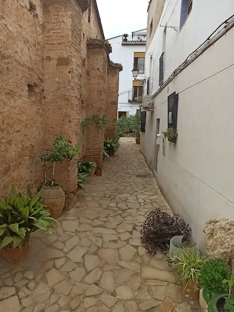 Chulilla-callejones-pueblo